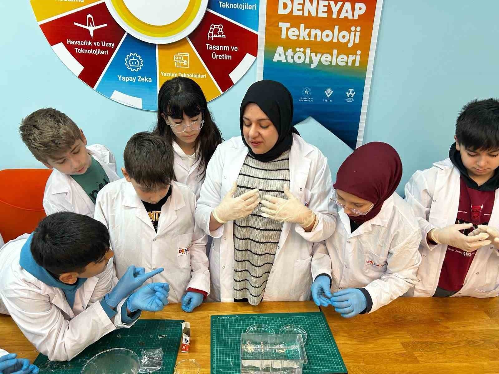Applications for DENEYAP Turkey Technology Workshops Have Started