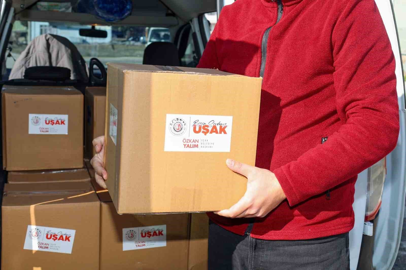 Uşak Belediyesi, Ramazan Boyunca İhtiyaç Sahibi Ailelere Destek Sağlıyor