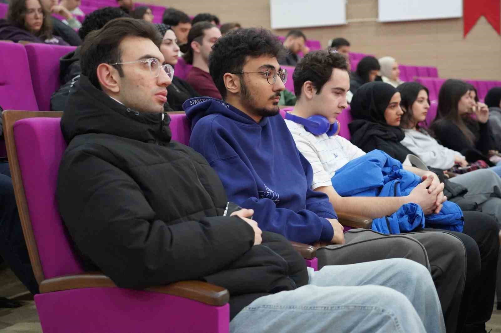 BARÜ’de düzenlenen çalıştayda siber güvenliği vurgu