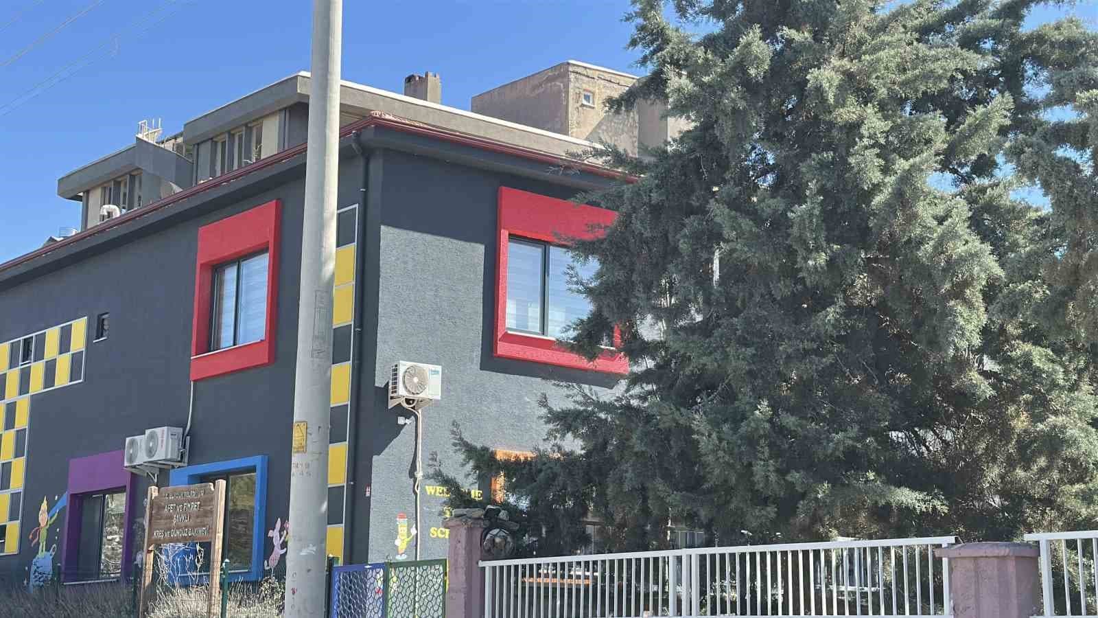 Burdur Belediyesine ait kreşte yemek sonrası çocuklarda kusma ve bulantı şikayeti