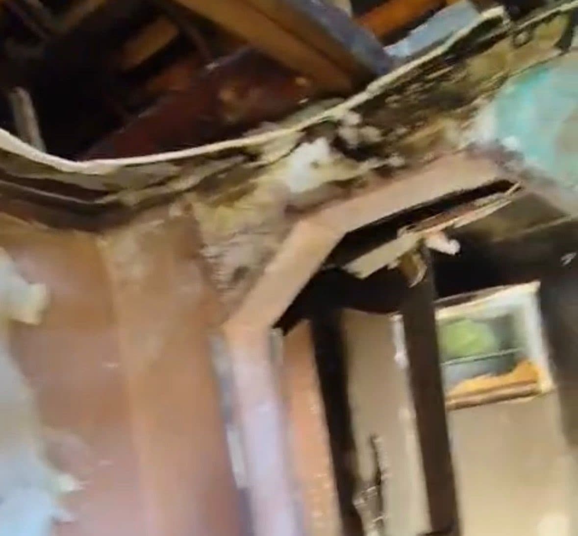 Bolu’da soba kaynaklı yangın evi harabeye çevirdi