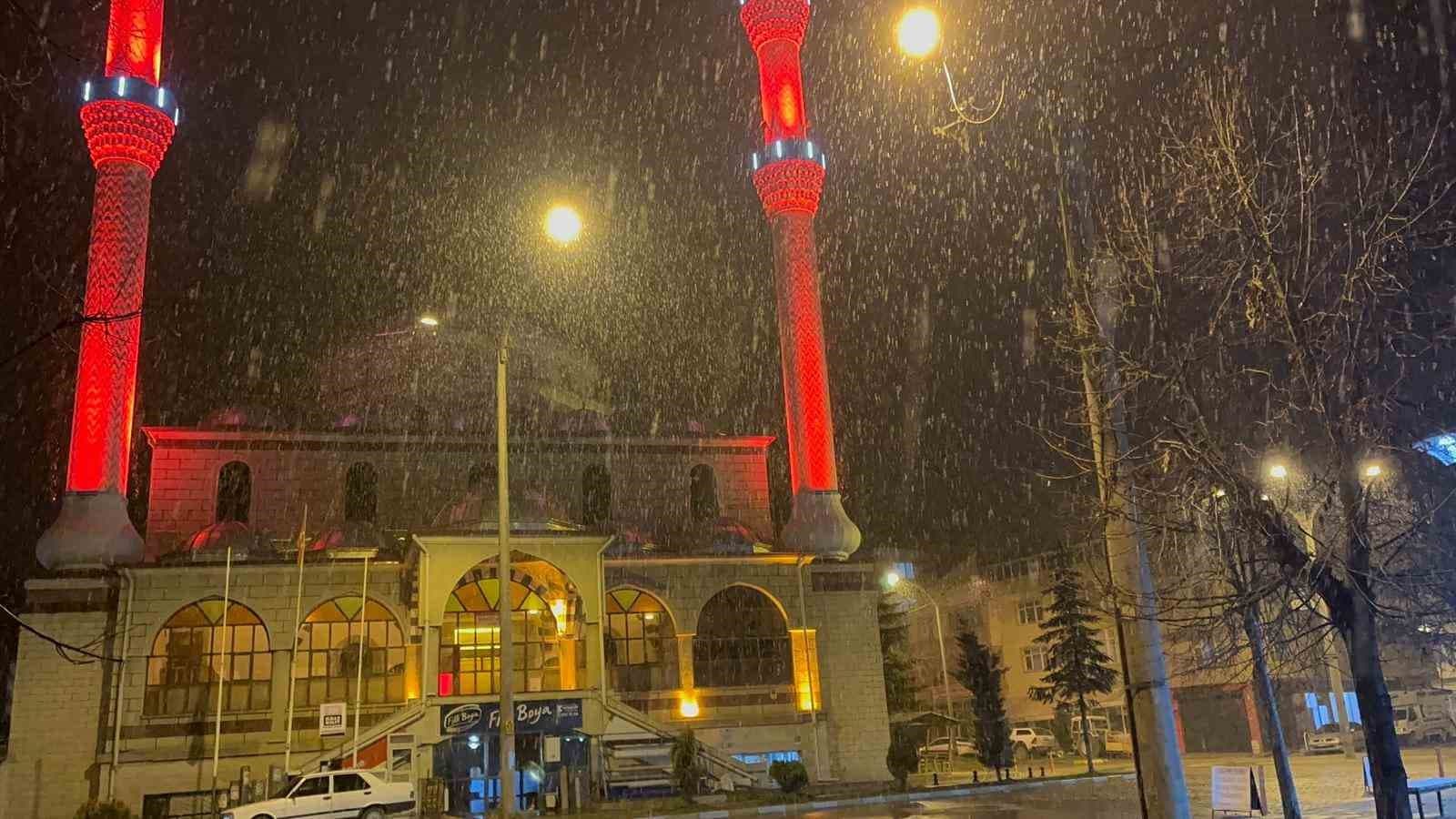 Kastamonu’da kar yağışı etkili oldu