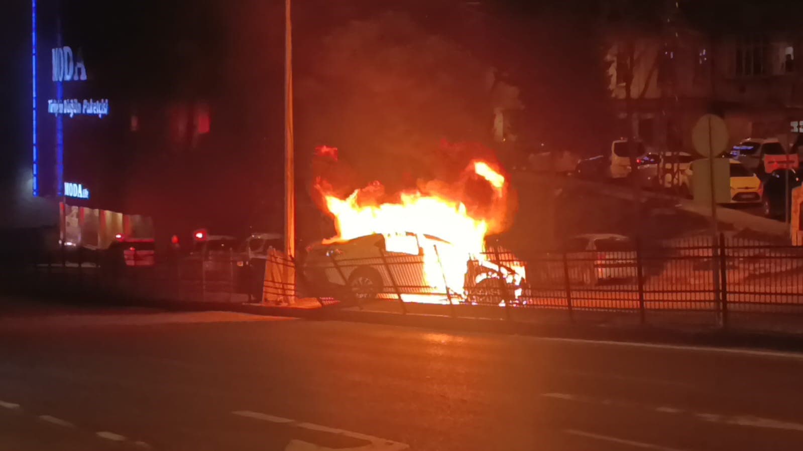 ‘Dur’ ihtarına uymayan otomobil sürücüsü uzun süre kovalandı: Yakalanan 2 şüphelinin yasaklı madde testi pozitif çıktı