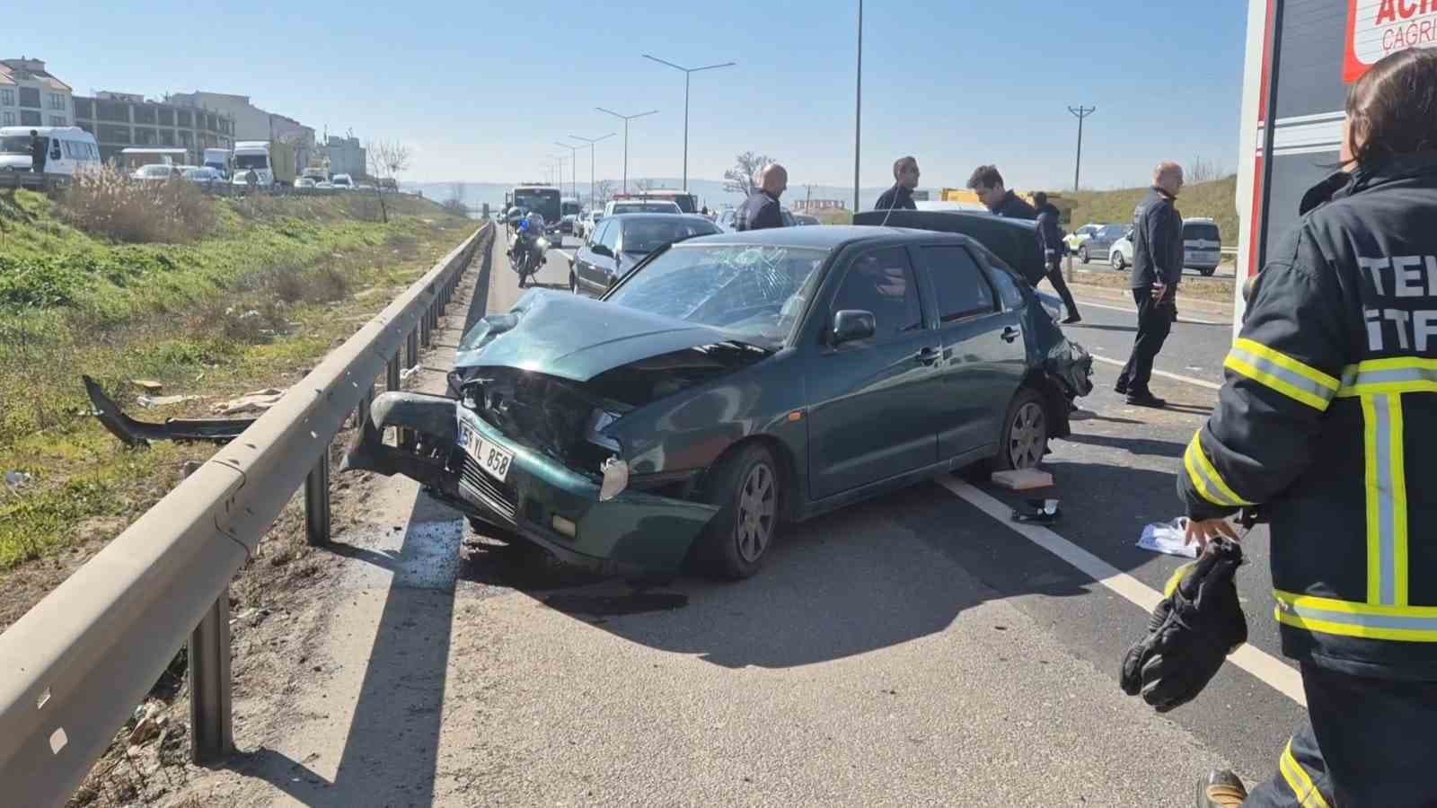 Tekirdağ’da 4 araçlı zincirleme kaza: 5 yaralı