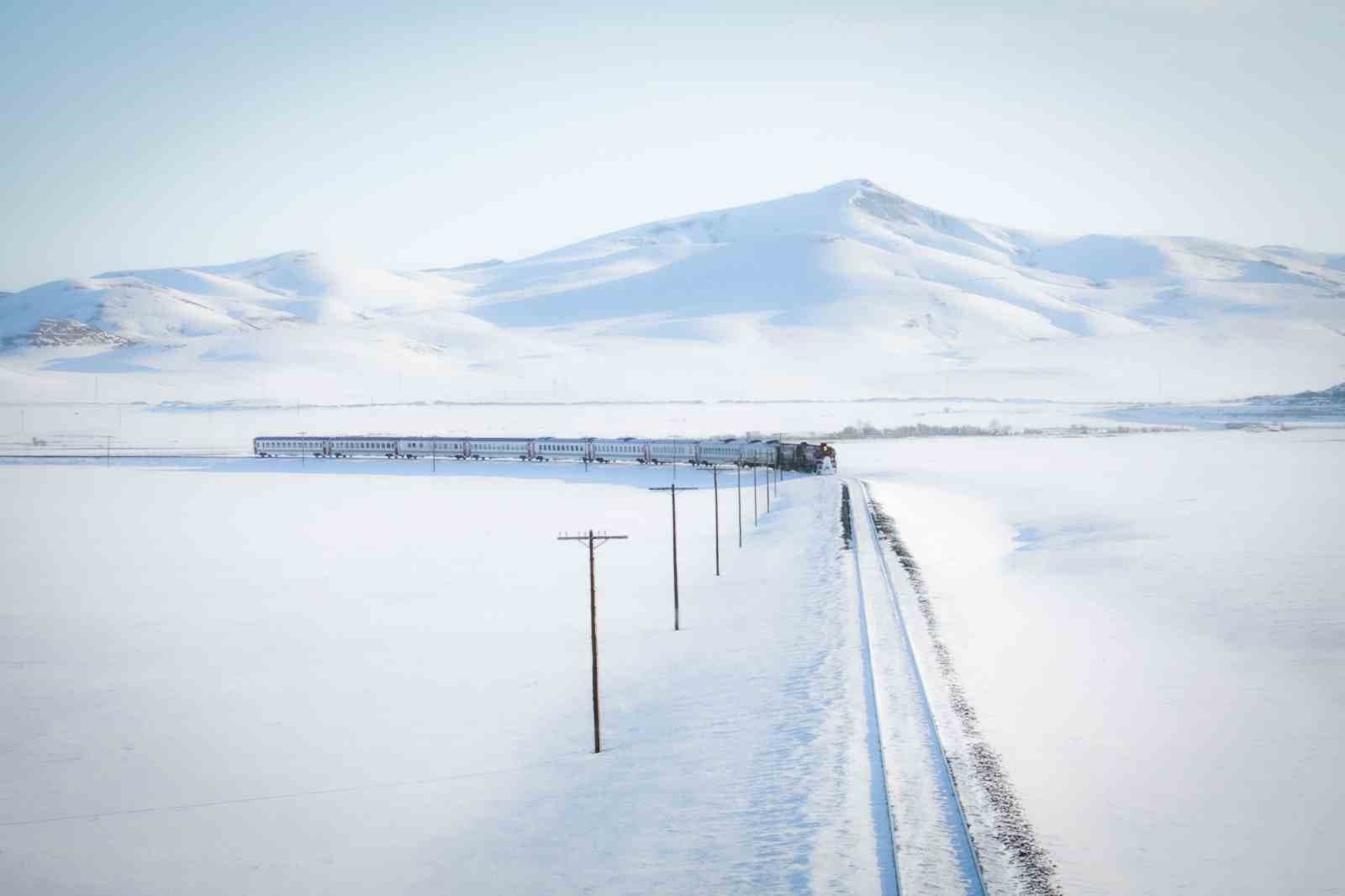 Bakan Uraloğlu: "Turistik Doğu Ekspresi, 10 bin 166 yolcumuza hizmet verdi"