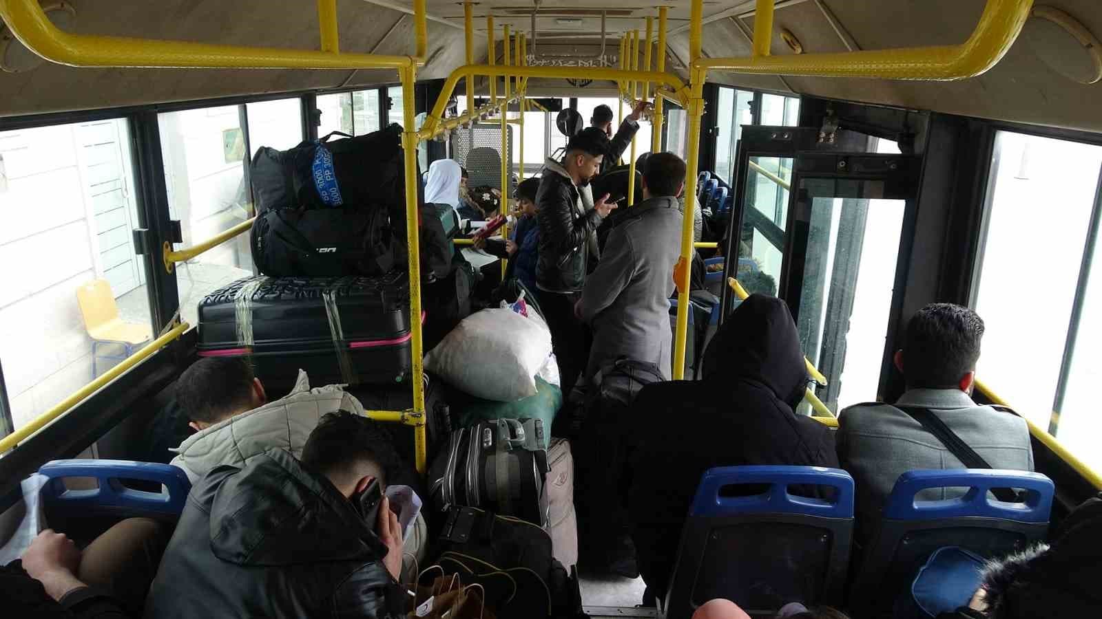 Suriyelilerin gönüllü geri dönüşü Ramazan ayında da sürüyor