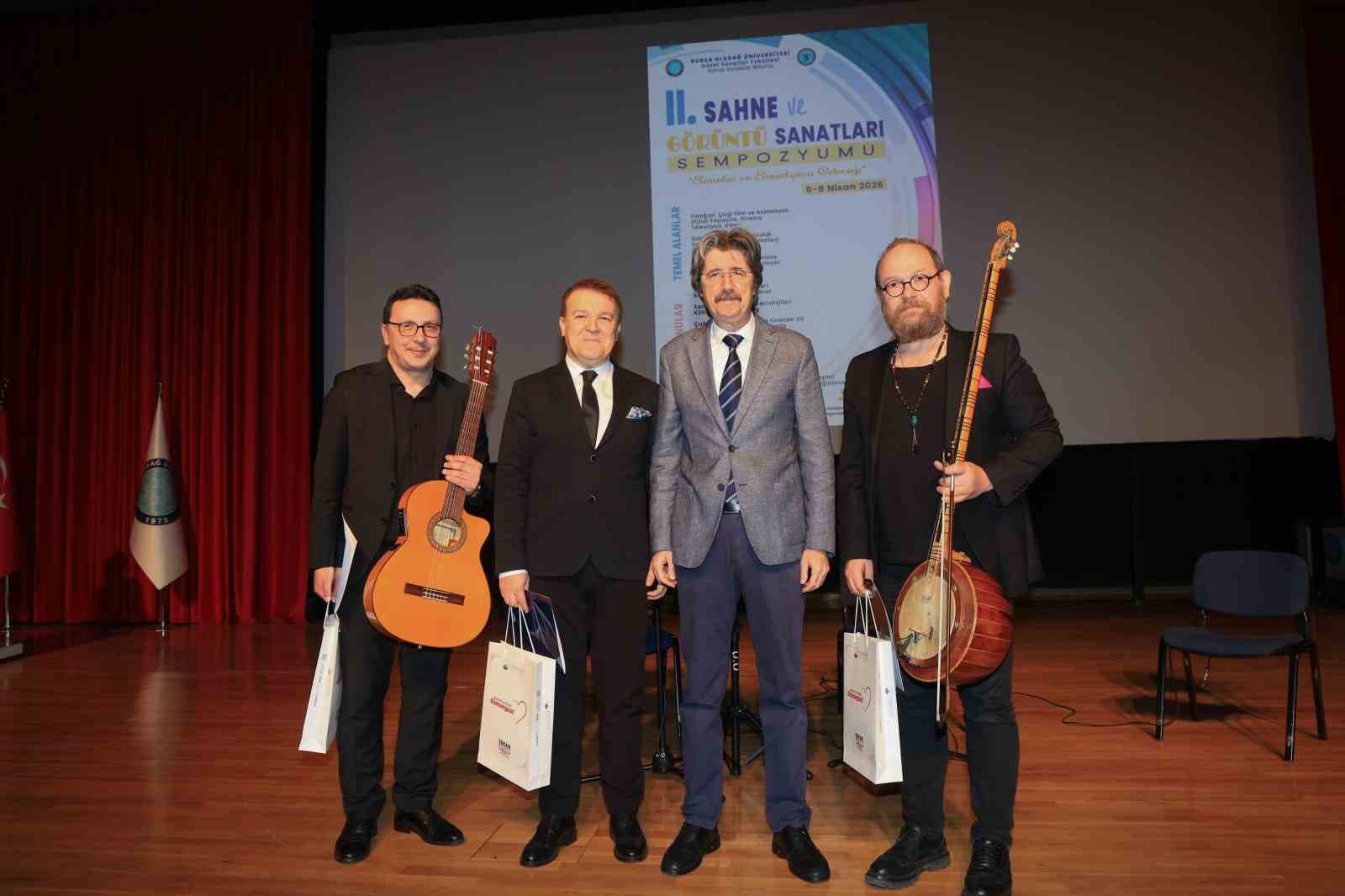 BUÜ’de sanatın ve sanatçının geleceği mercek altına alındı