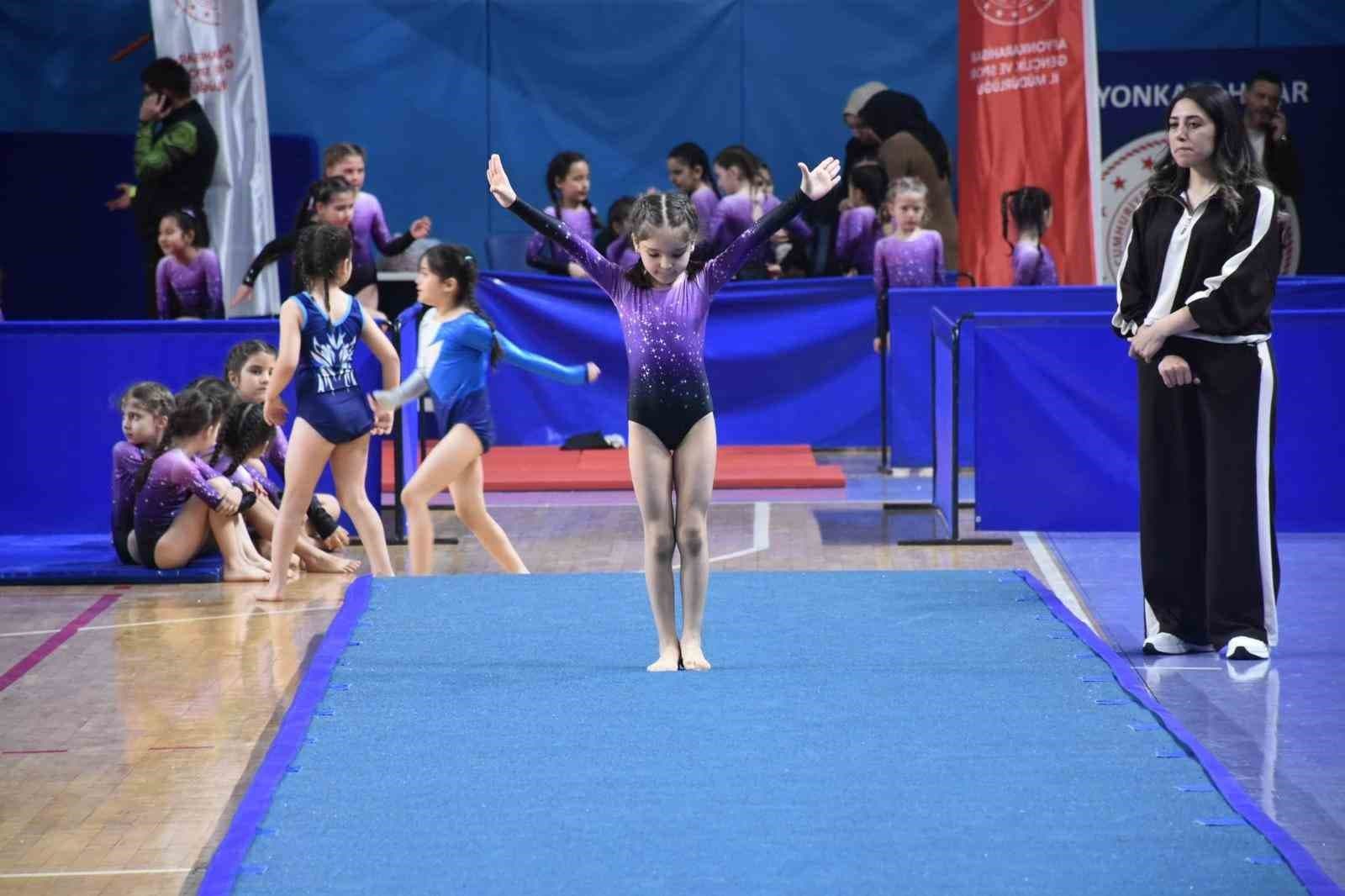 Cimnastik müsabakaları tamamlandı