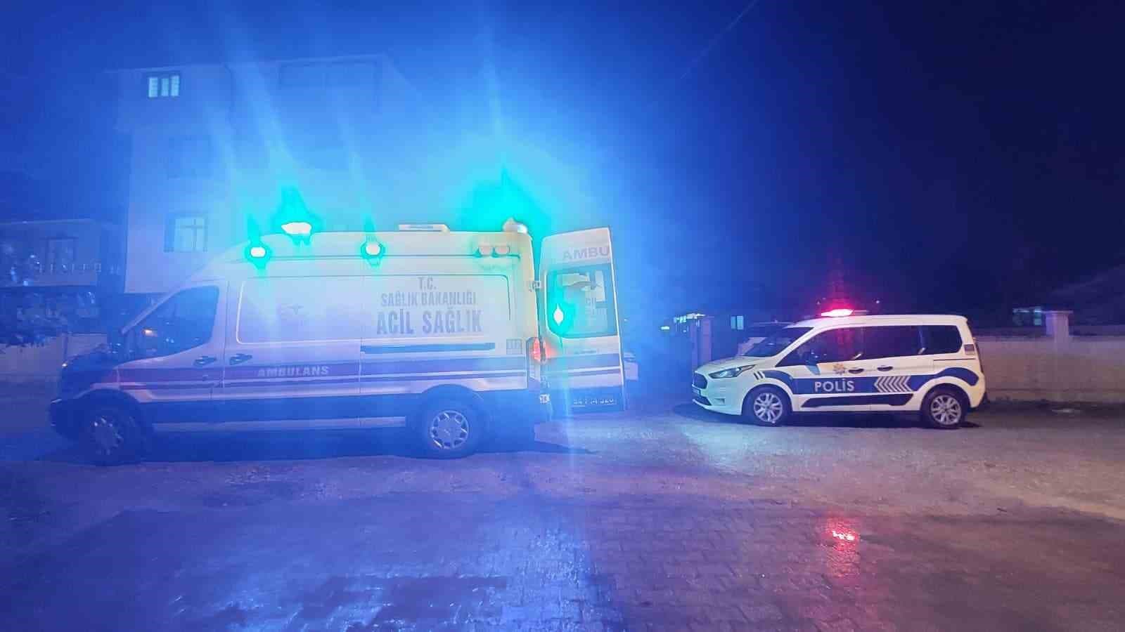 Eşya almak için geldiği evde babasını hareketsiz halde buldu