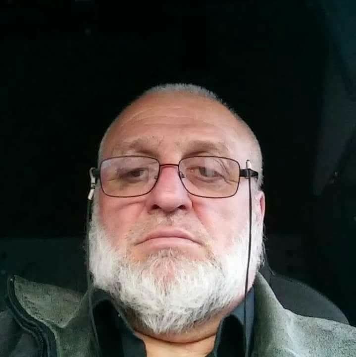 Eşya almak için geldiği evde babasını hareketsiz halde buldu