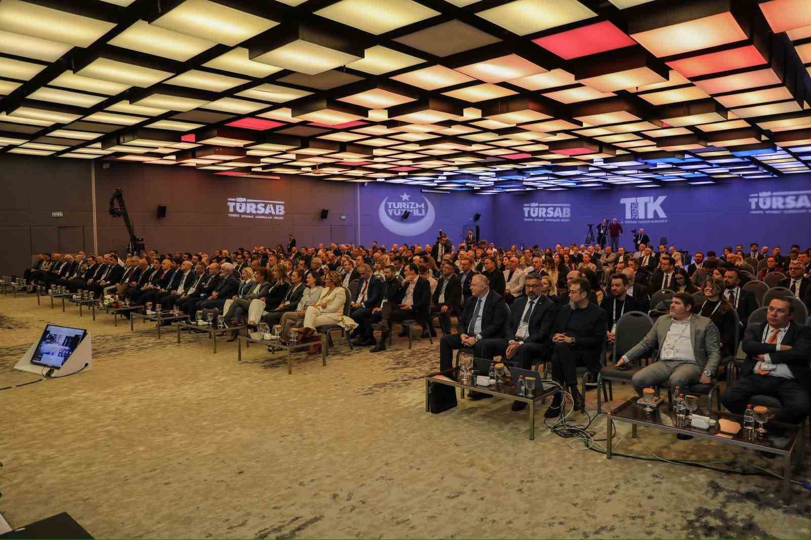 Başkan Özlü turizm sektör temsilcileri ile bir araya geldi