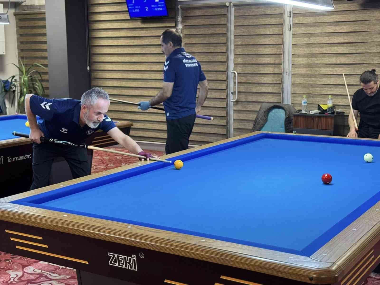 Düzceli bilardocular şampiyonaya hazır