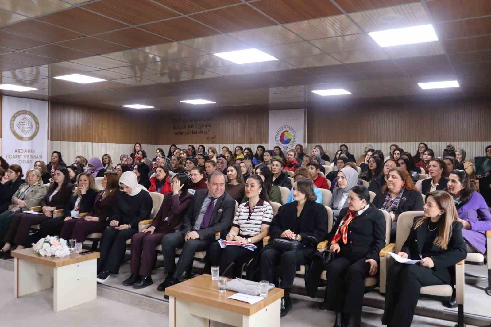 Ardahan’da Kadın Girişimciliği Zirvesine yoğun İlgi