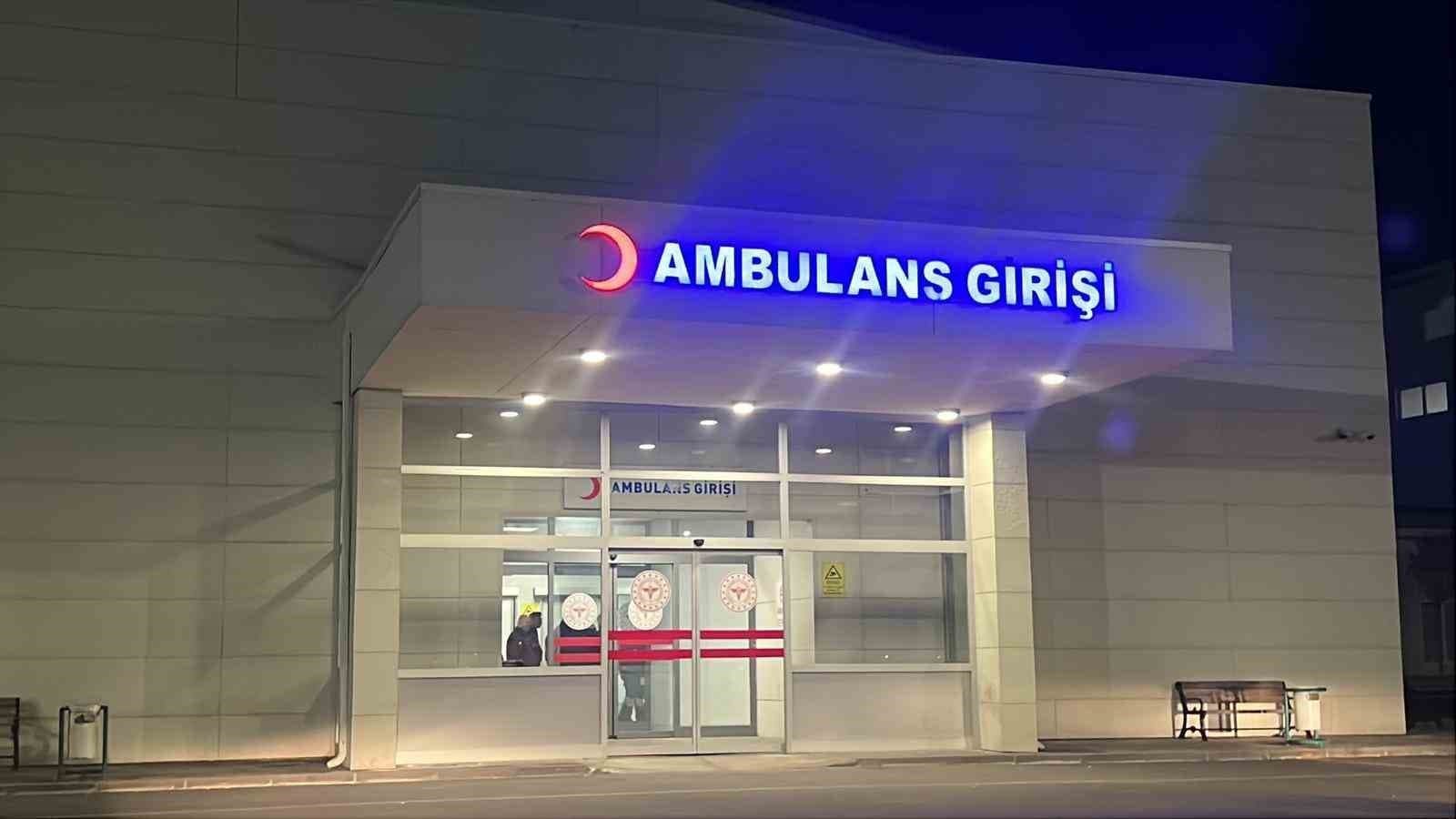 Tartıştığını eşini başından silahla vurup öldürdü