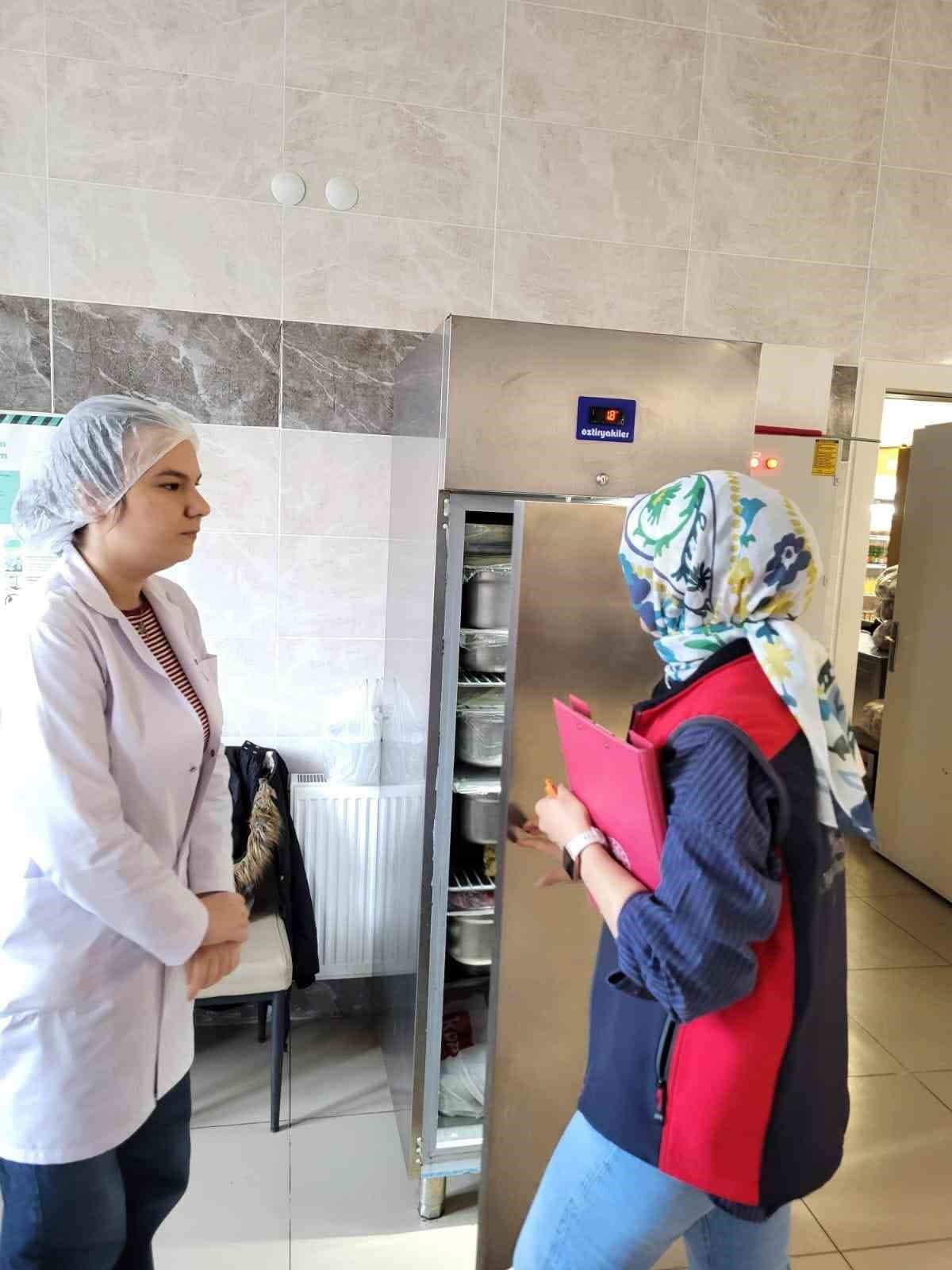 Çanakkale’de yurt yemekhanelerine eş zamanlı denetim