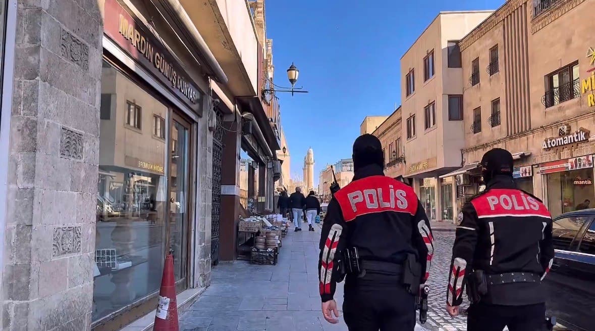 Mardin’de kaçak silah operasyonu