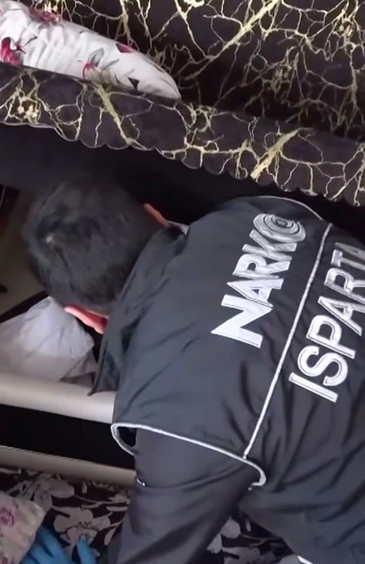 Uyuşturucu operasyonlarında 4 şüpheli tutuklandı