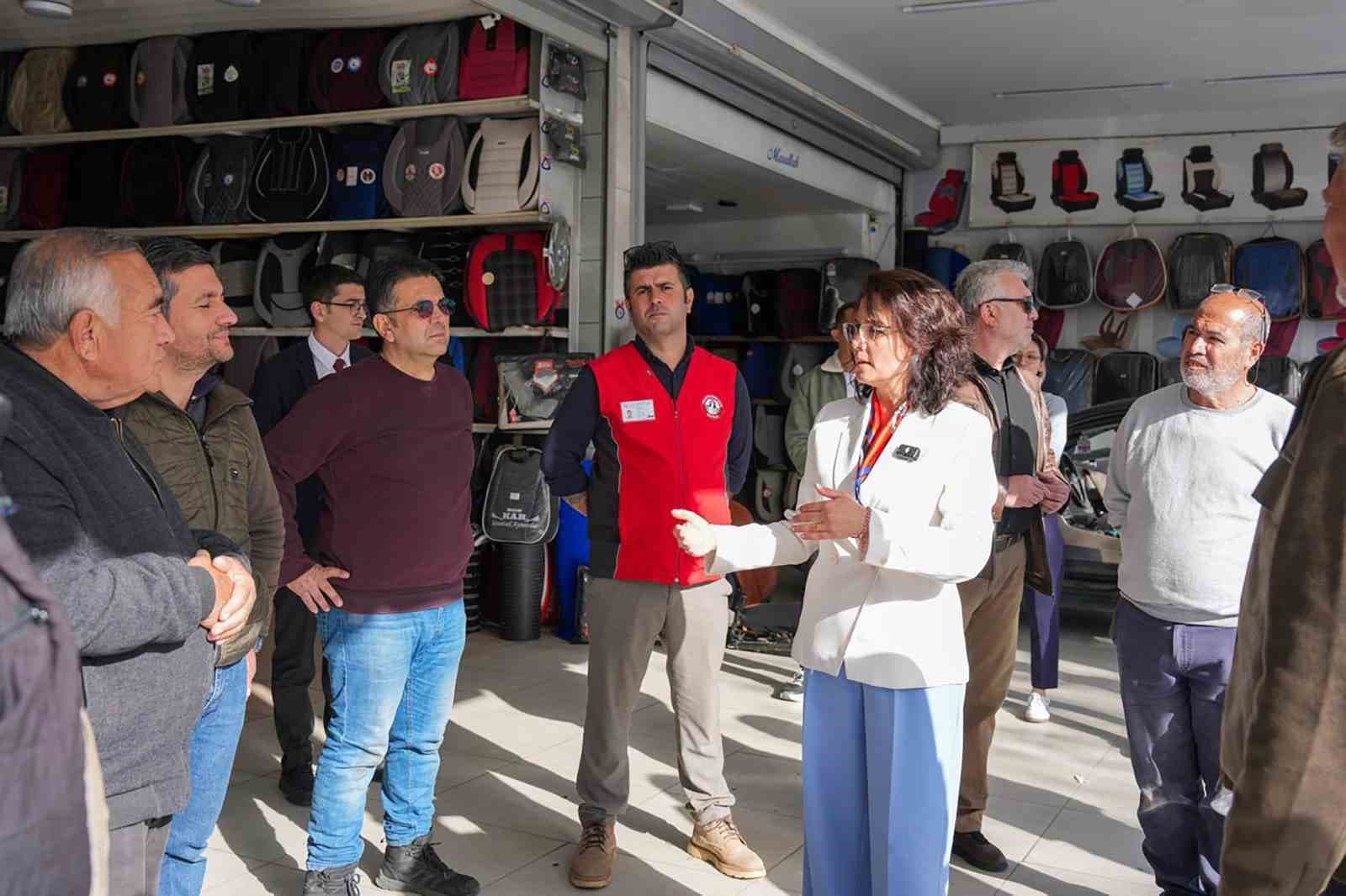 Başkan Köksal Aras Sanayi esnafıyla bir araya geldi