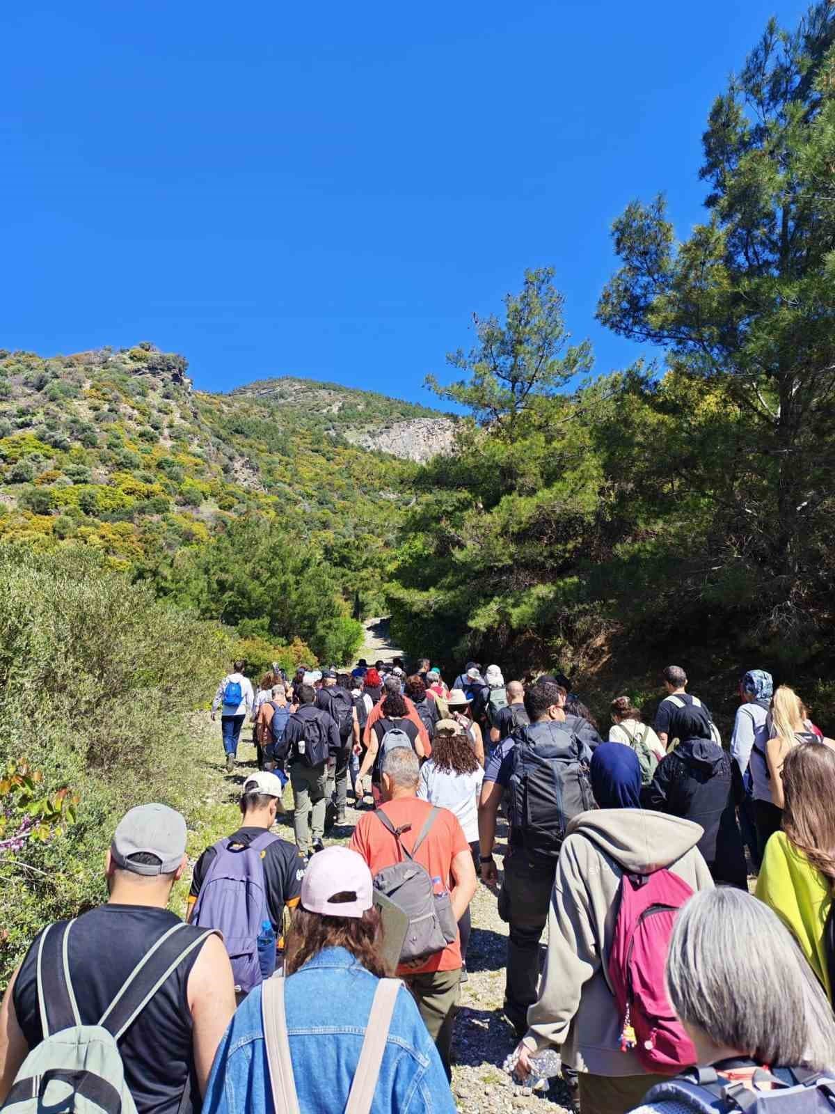Başkan Çerçioğlu, vatandaşları doğa ve sporla buluşturuyor