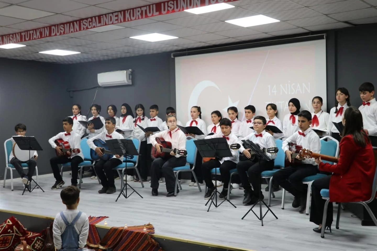 Tutak’ta kurtuluş coşkusu
