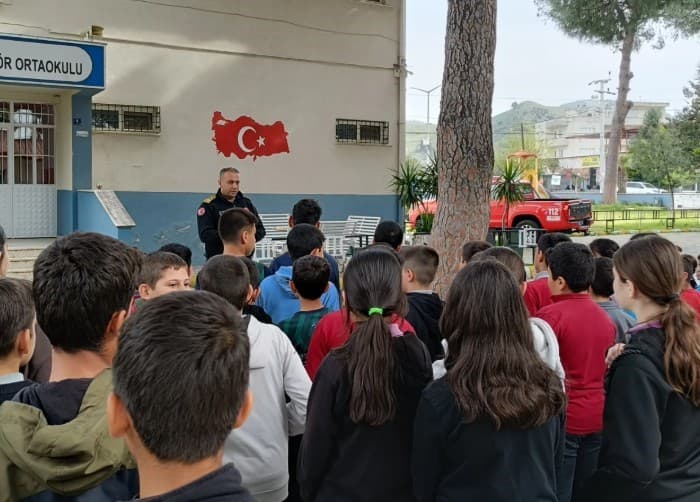 Nazilli’de öğrencilere yangın bilinci aşılandı