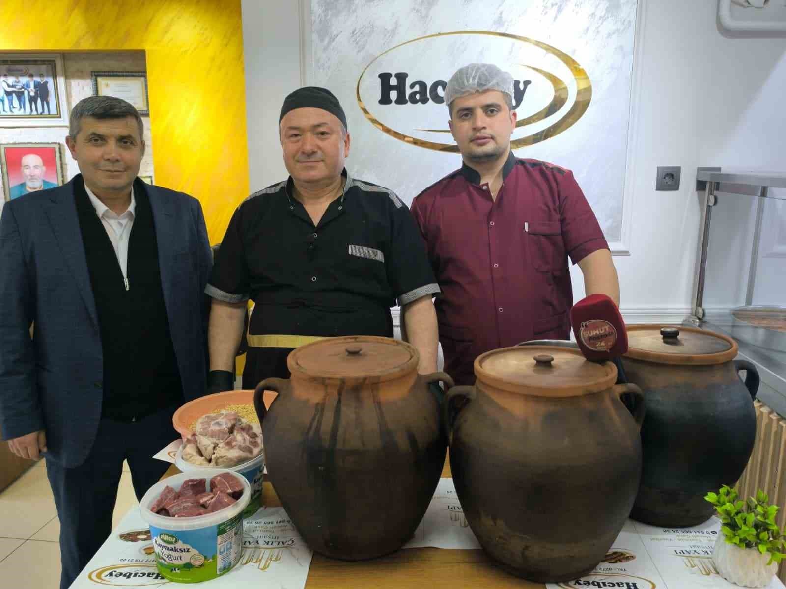 Afyonkarahisar’ın damak çatlatan lezzetinin sırrını işi ustaları anlattı