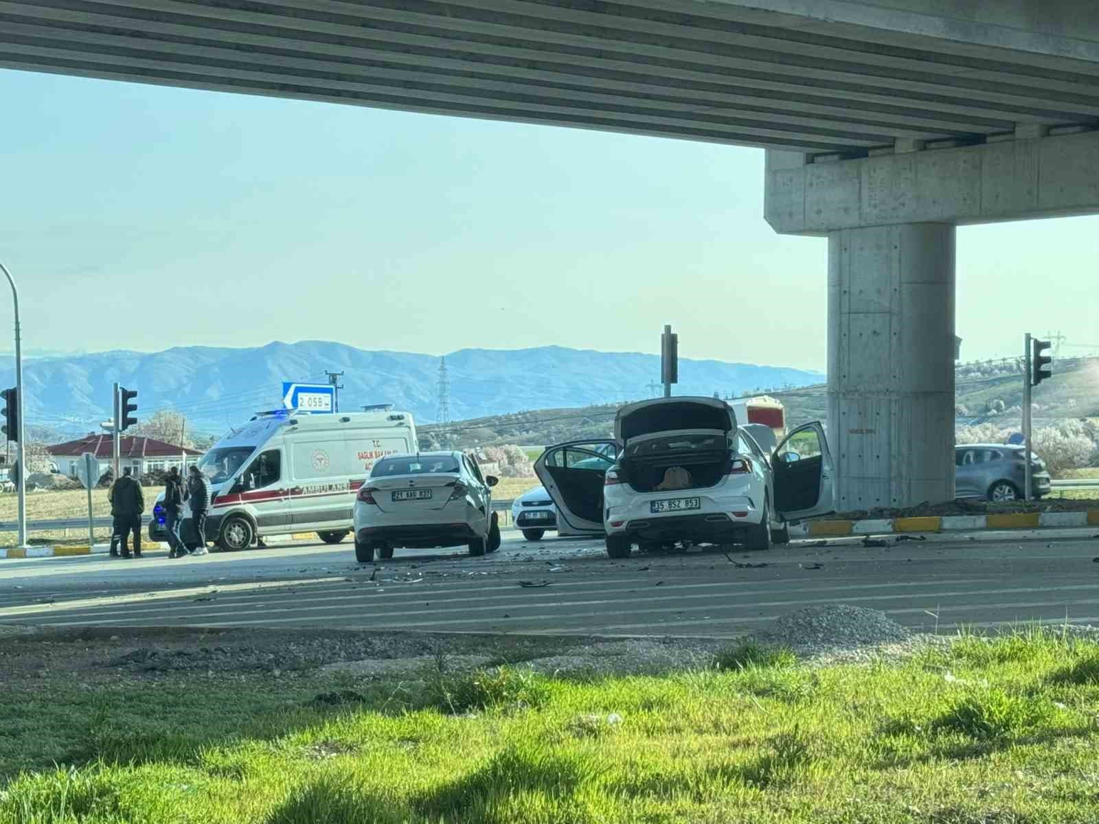 Elazığ’daki trafik kazası: 6 yaralı