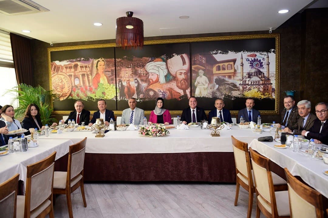 Manisa CBÜ Yükseköğrenim Vakfı Genel Kurul Toplantısı gerçekleştirildi