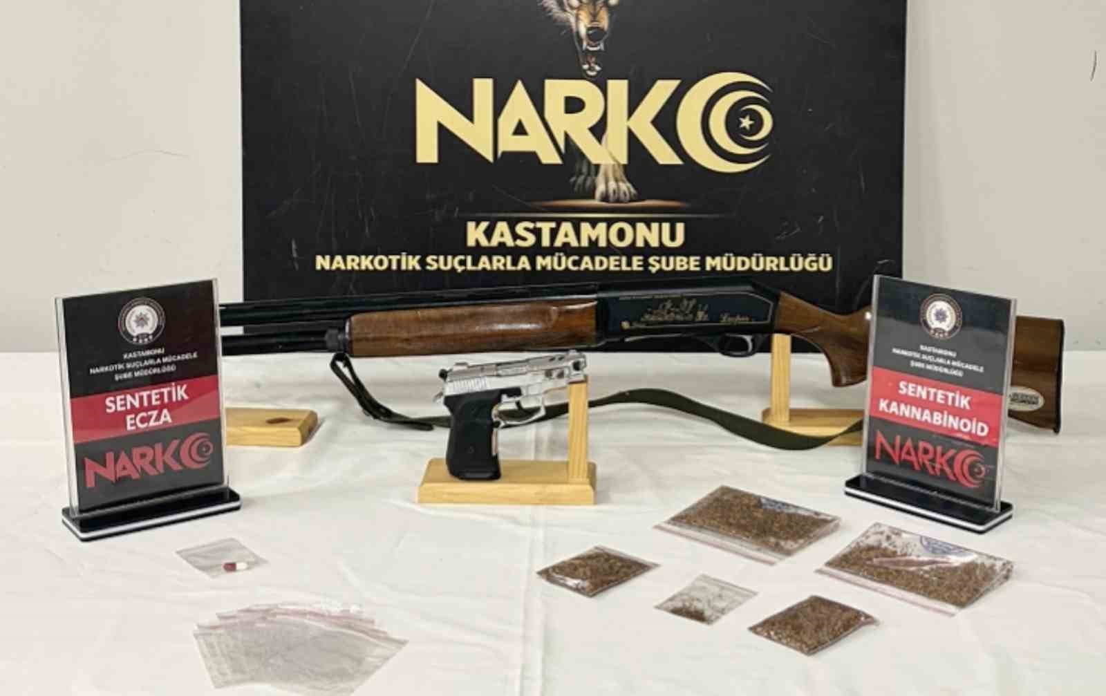 Kastamonu’da uyuşturucu operasyonu: 5 gözaltı