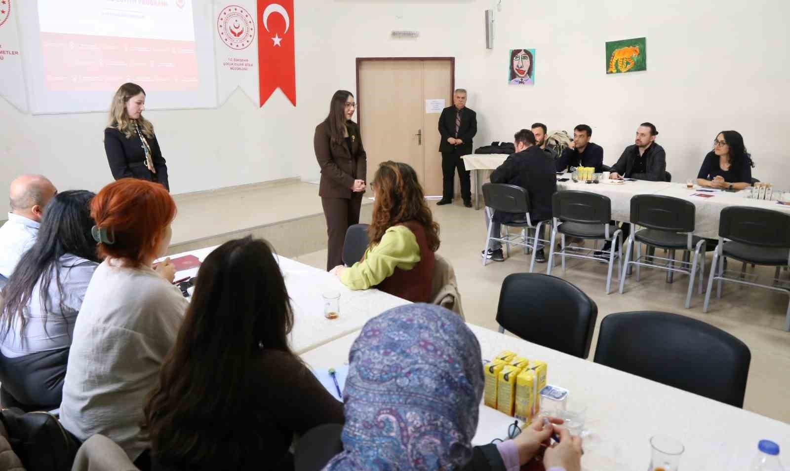 Eskişehirli uzmanlara "Psikolojik İlk Yardım ve Yas Süreci" eğitimi