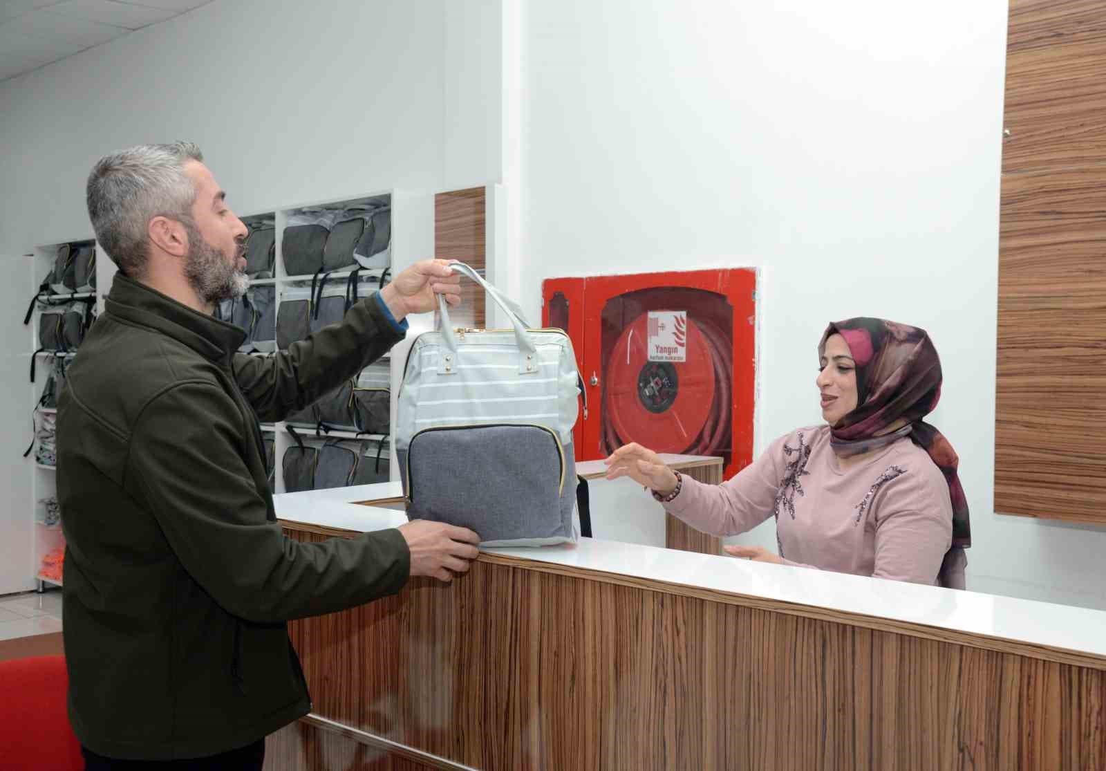 Diyarbakır’da 2 bin 300 aileye yeni doğan destek paketi