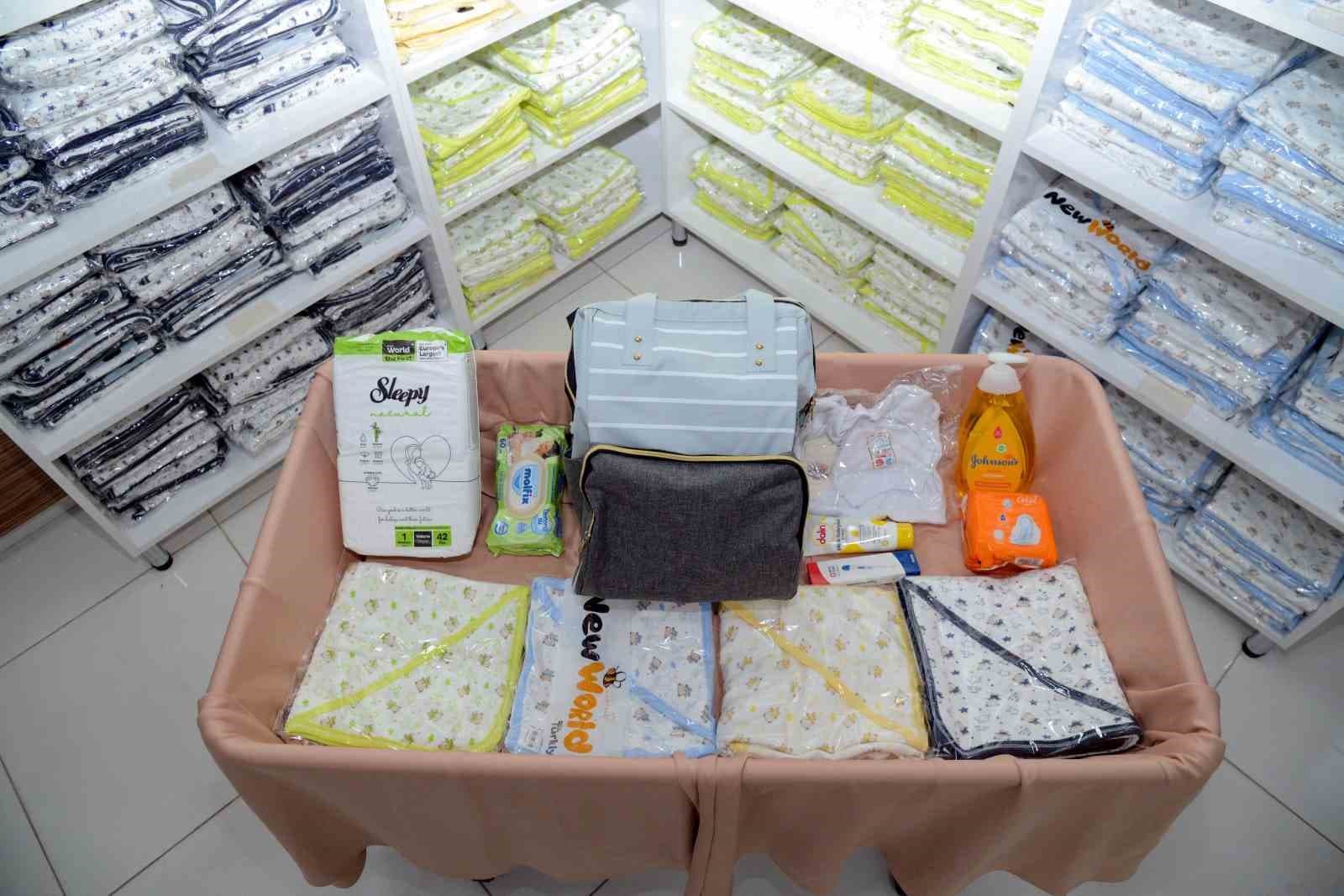 Diyarbakır’da 2 bin 300 aileye yeni doğan destek paketi