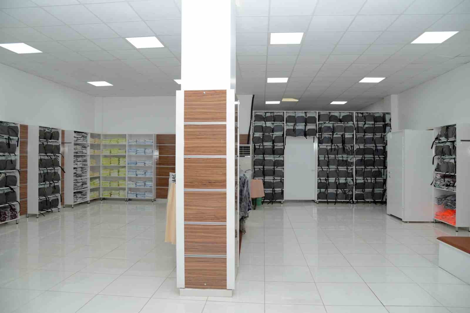 Diyarbakır’da 2 bin 300 aileye yeni doğan destek paketi