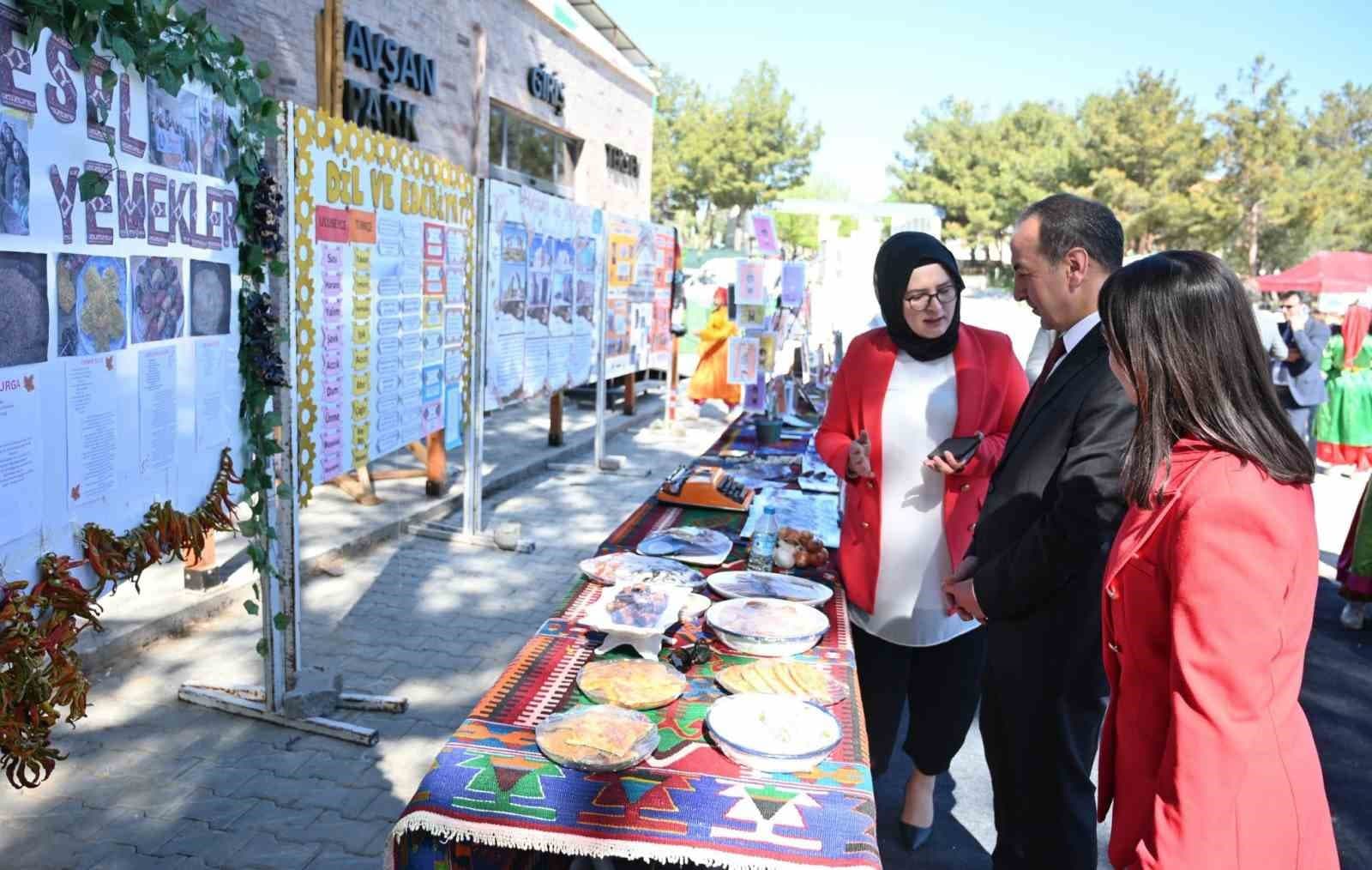 Uşak’ta Harezmi Şenliği gerçekleştirildi