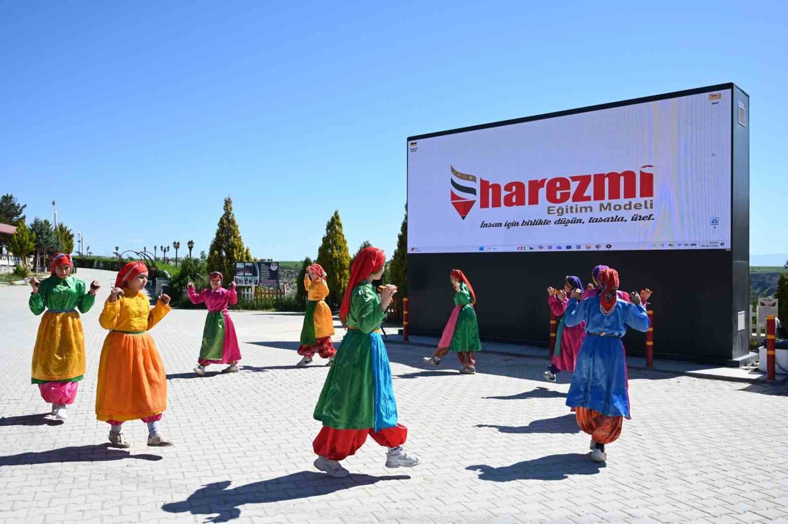 Uşak’ta Harezmi Şenliği gerçekleştirildi