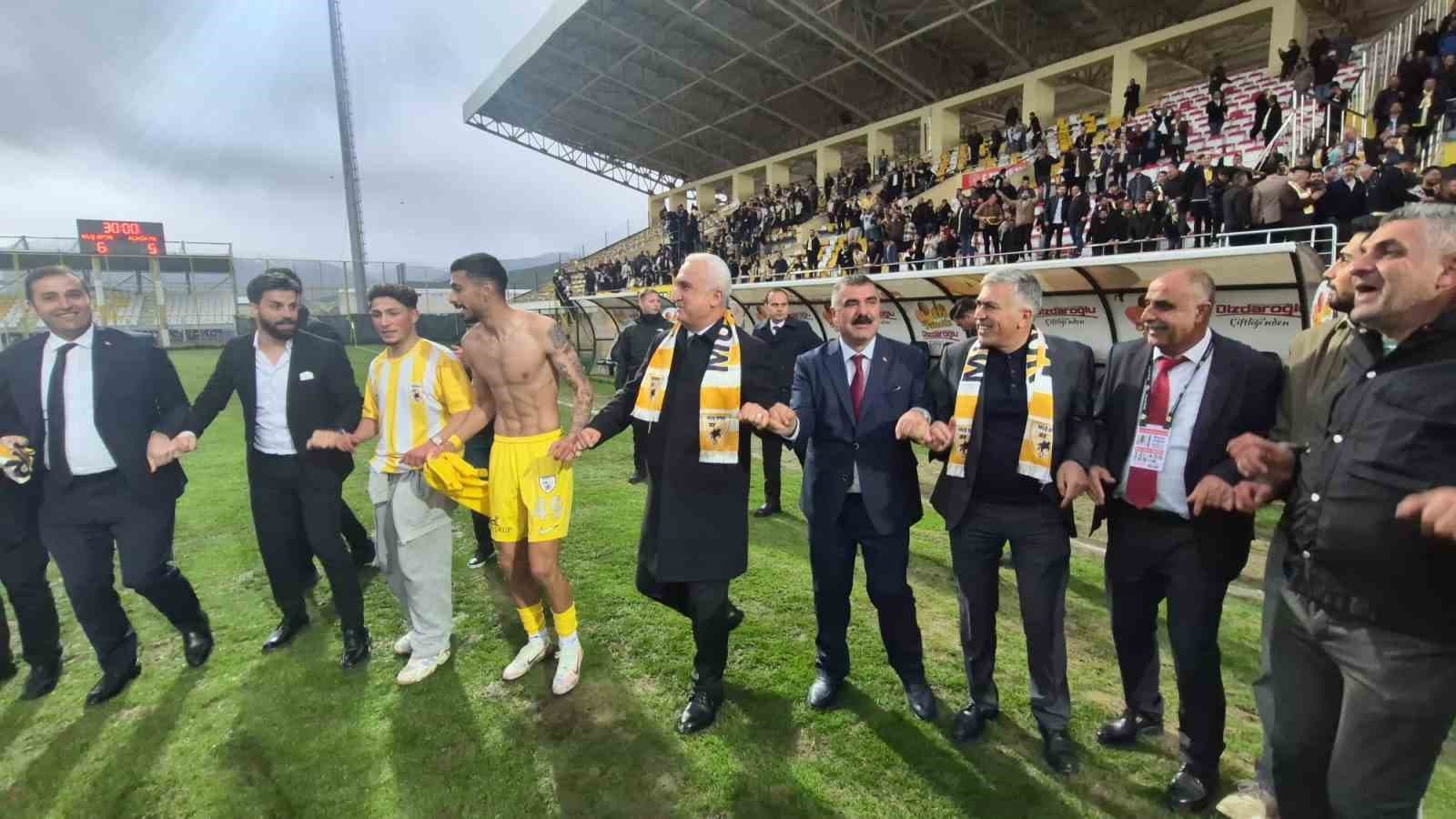 TFF 3. Lig Yükselme Play-Off: Muş Spor:0 - Aliağa FK: 0