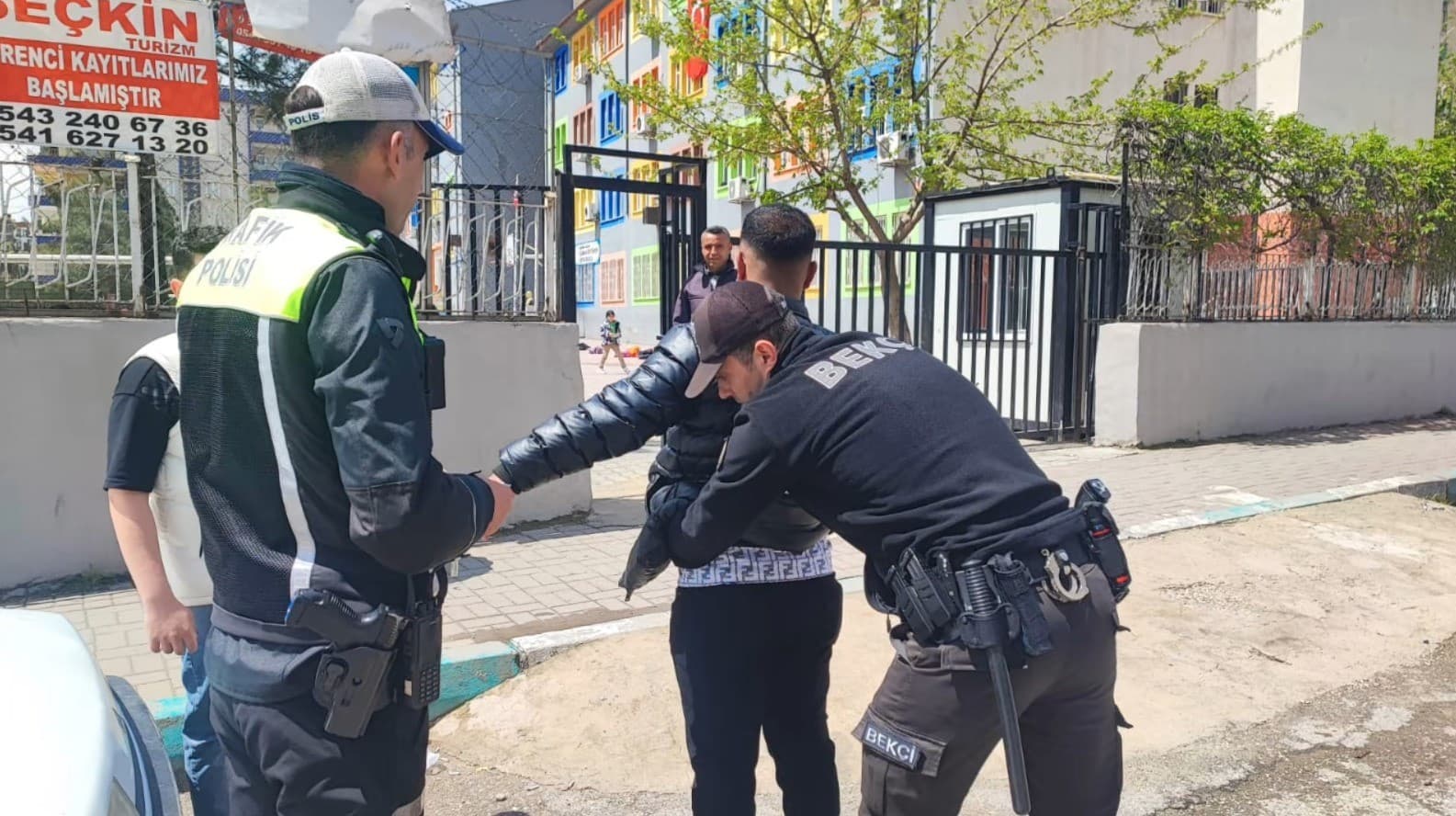 Şanlıurfa’da okul çevrelerinde denetim