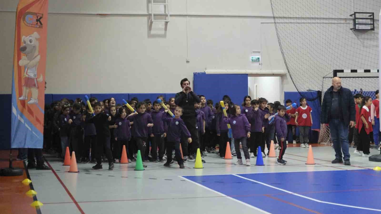 Karaman’da Dünya Çocuk Atletizm Günü kutlandı