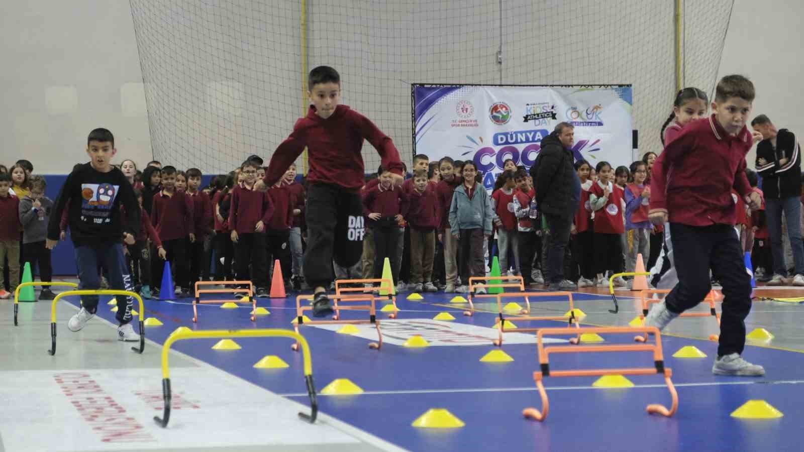 Karaman’da Dünya Çocuk Atletizm Günü kutlandı