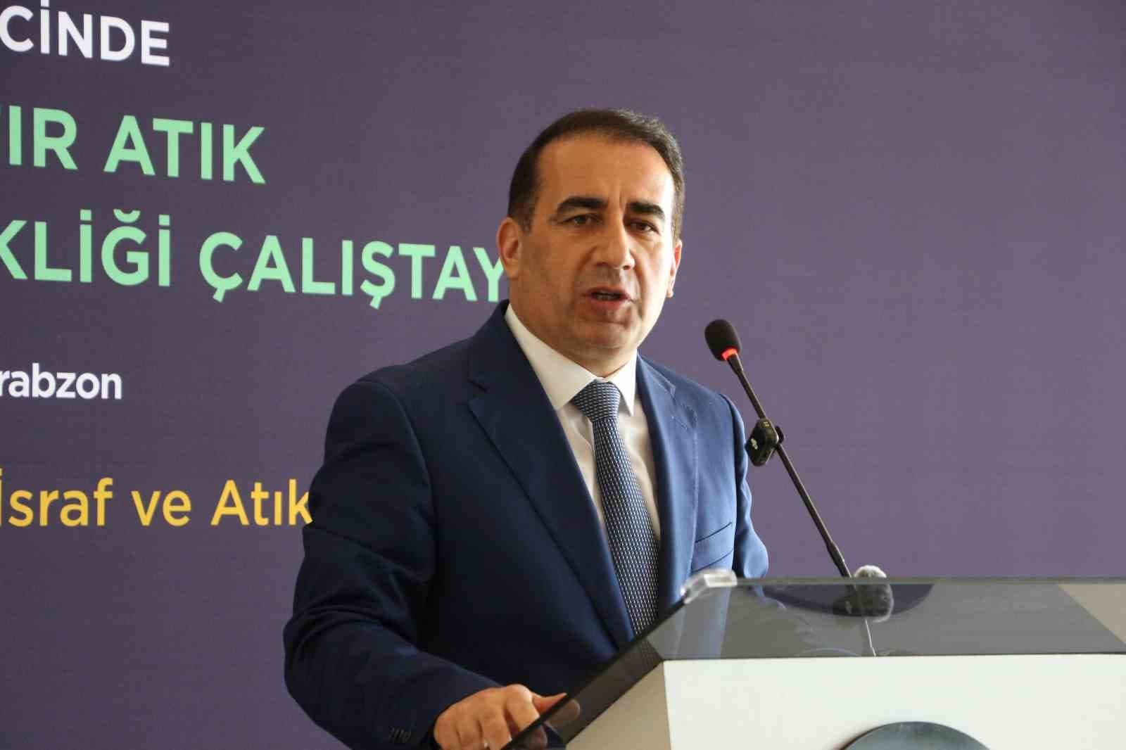 Uğur Korkmaz: "Bu hızla gidersek gelecek nesillere yaşanabilir bir çevre bırakamayacağız"
