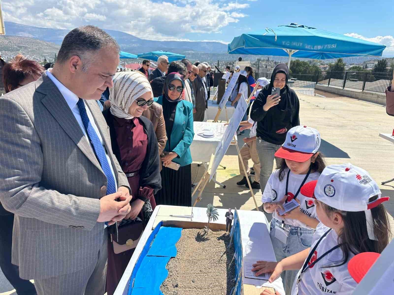 Genç kâşifler Mut’ta sahne aldı: 19 proje ilgi gördü