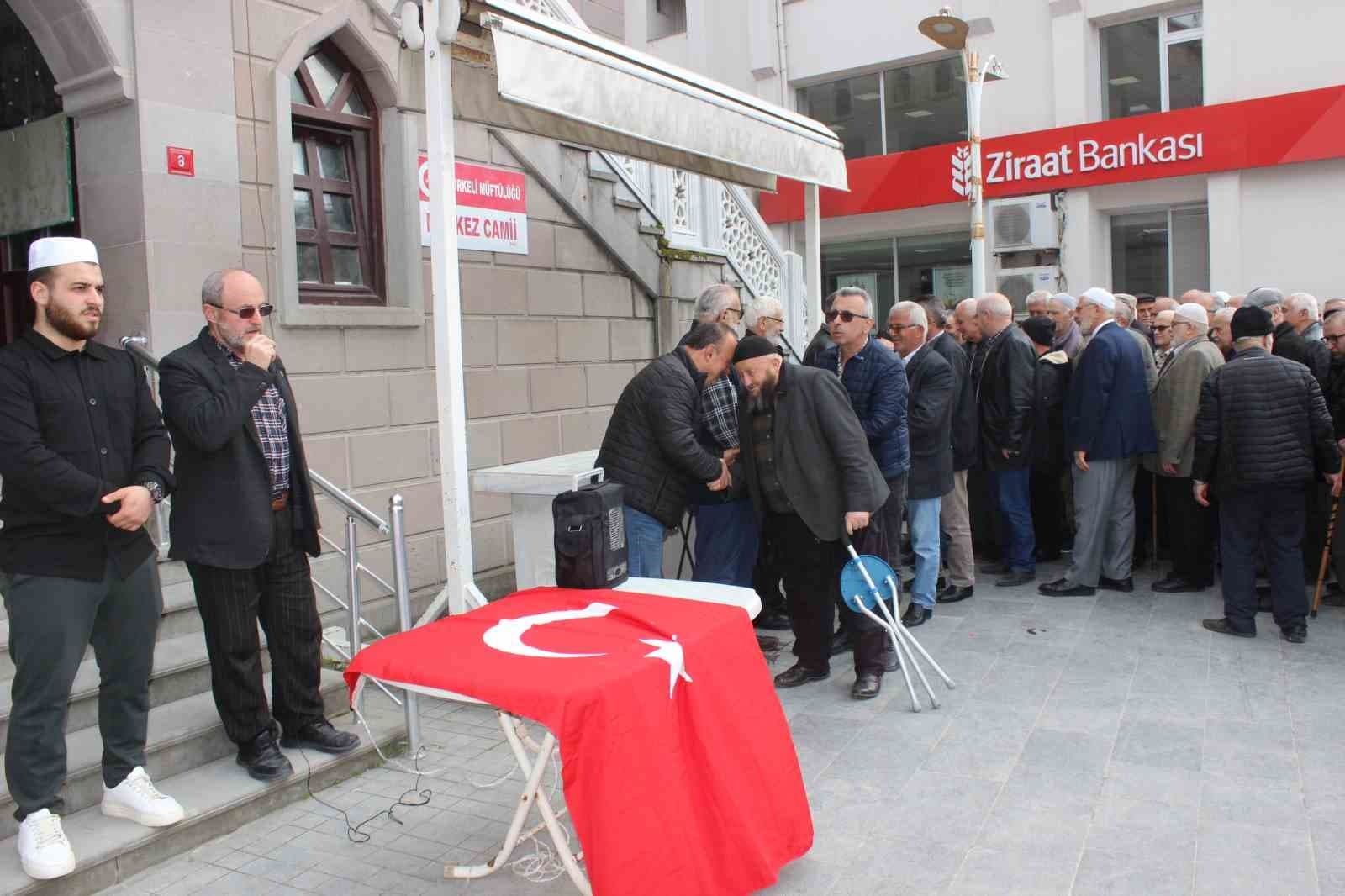 Türkeli’de hacı adaylarına duygusal uğurlama