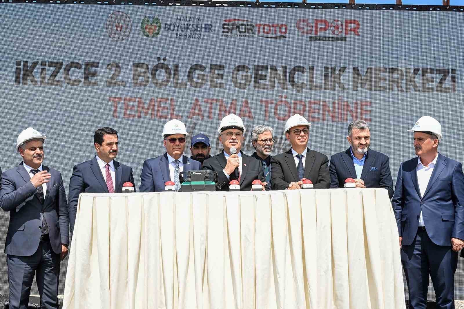 İkizce 2. Bölge Gençlik Merkezinin temeli atıldı