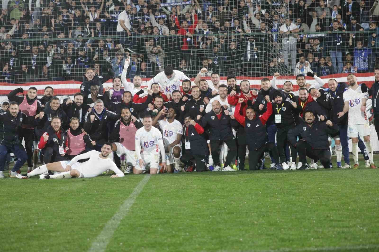 Erzurumspor FK, 1. Lig’de rekorlarla şampiyon oldu