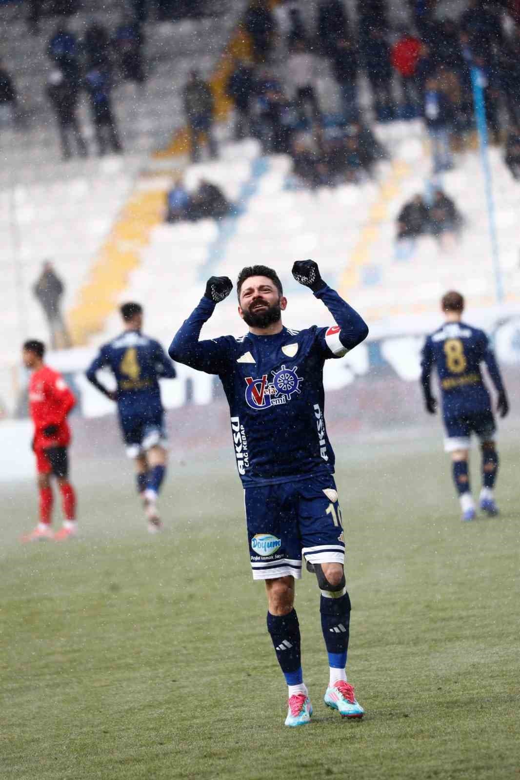 Erzurumspor FK’da 16 futbolcunun sözleşmesi sona eriyor