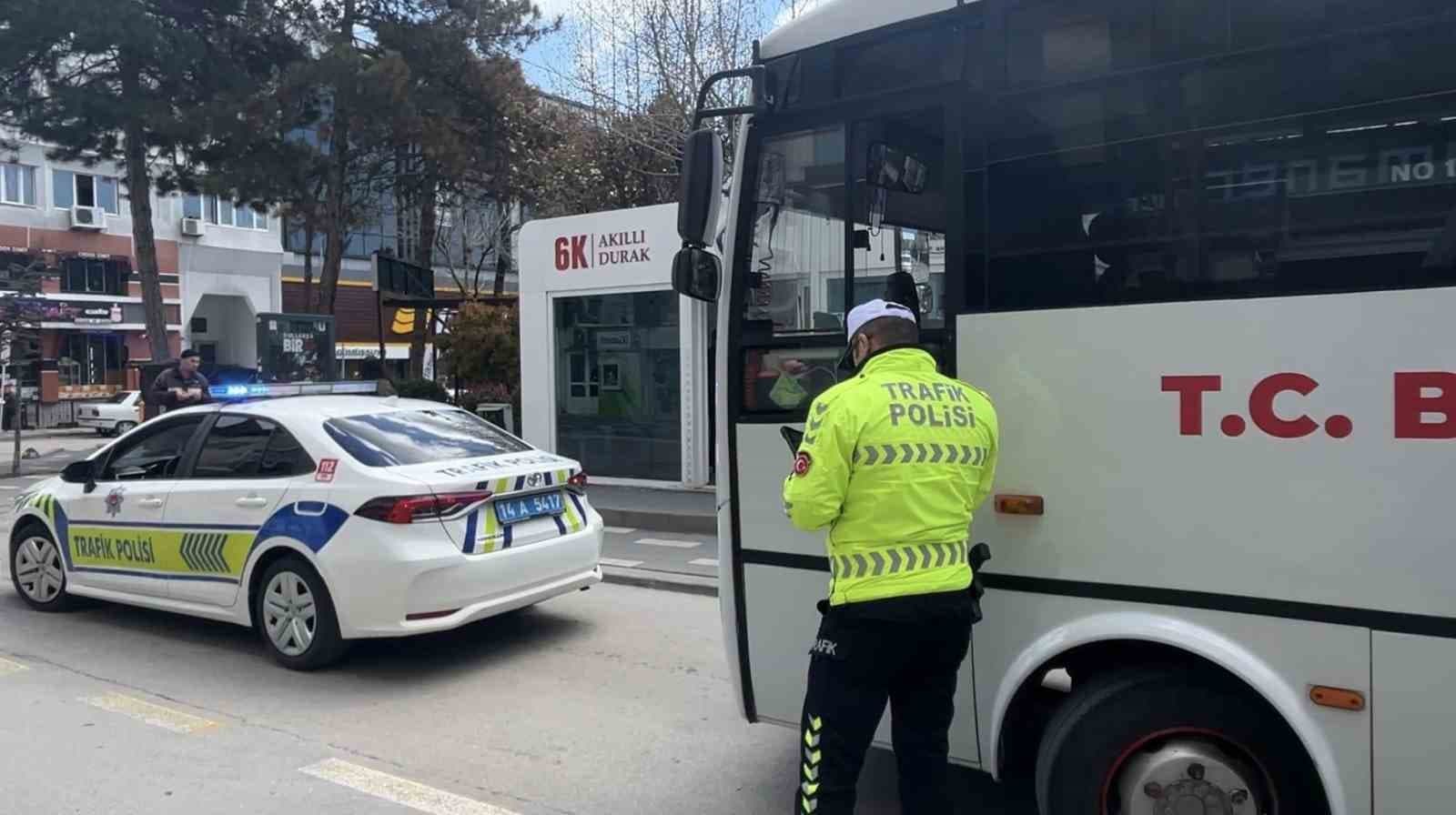 Bolu’da kural ihlali yapan bin 600 sürücüye ceza