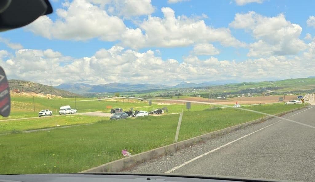 Diyarbakır’da mezuniyet kutlamasına giden öğrenciler kaza yaptı: 6 yaralı