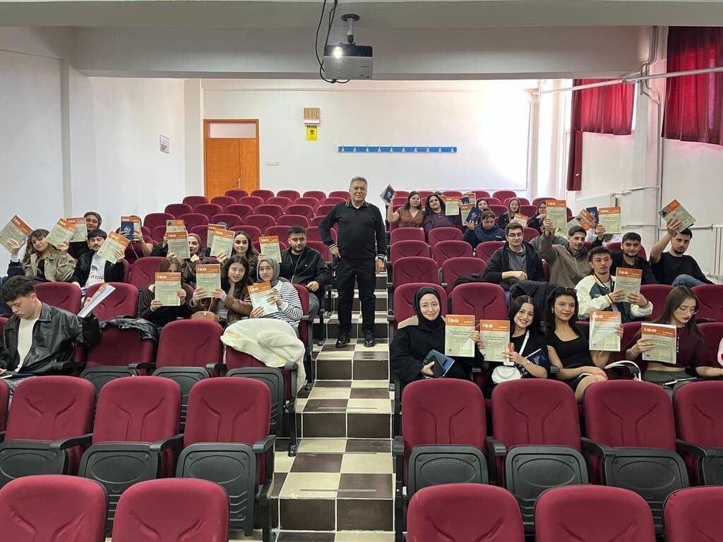 Hisarcık MYO’da "İSG Kariyer Köprüsü: Okuldan Sahaya" başlıklı söyleşi düzenlendi