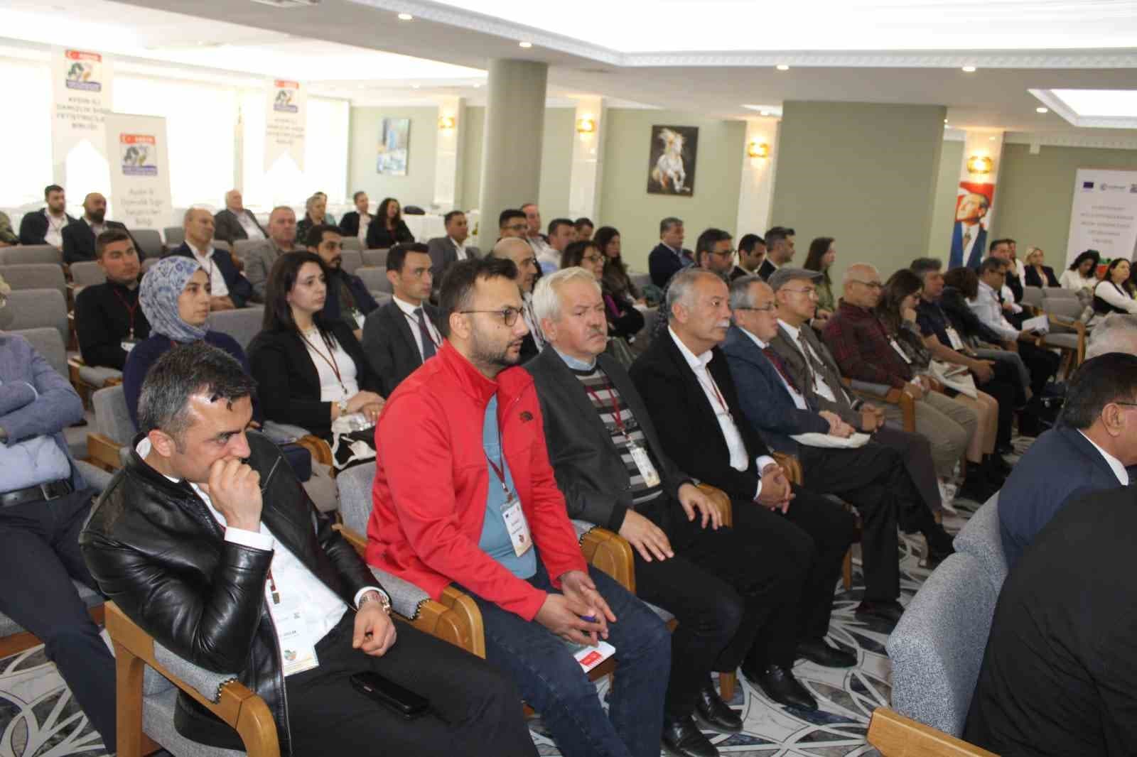 Süt üreticileri için iklimle uyumlu yol haritası çizildi