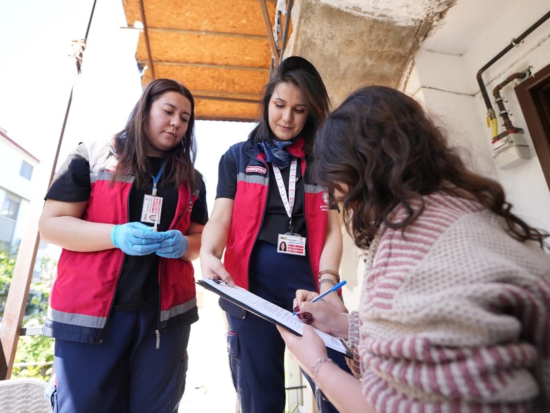 Denizli’de ücretsiz HPV aşı uygulaması başladı
